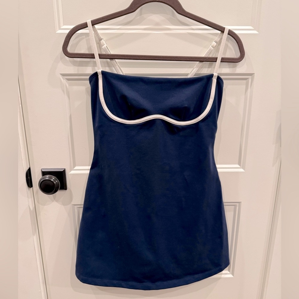 ALO Yoga Airbrush Streamlined Dress